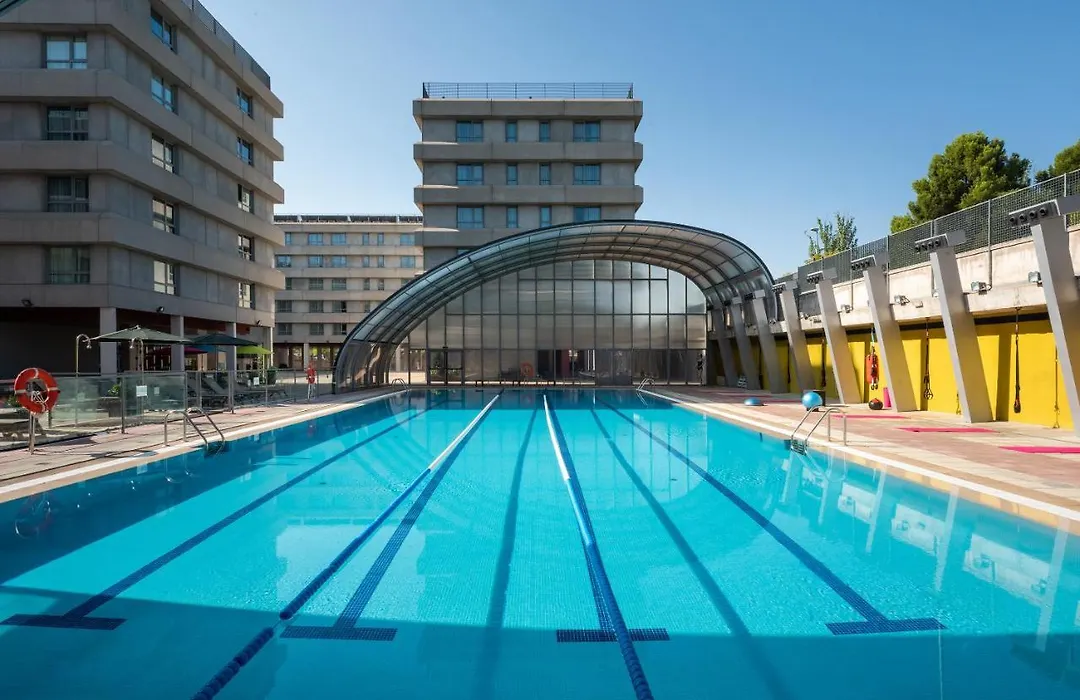 Apartamentos Tryp Madrid Airport Suites-1