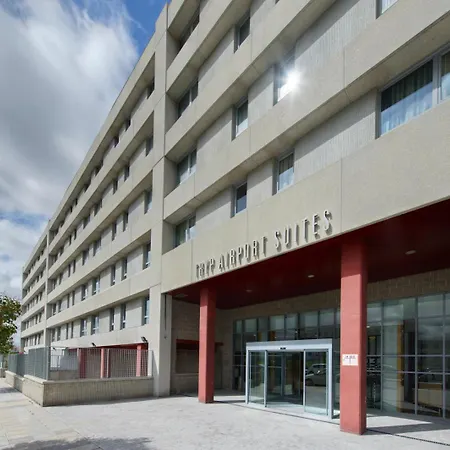 Apartamentos Tryp Madrid Airport Suites-2